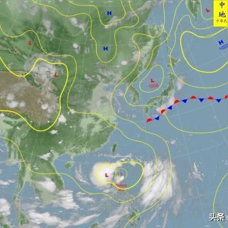 双台共舞，8号台风与9号台风接连生成，东南沿海需高度警惕